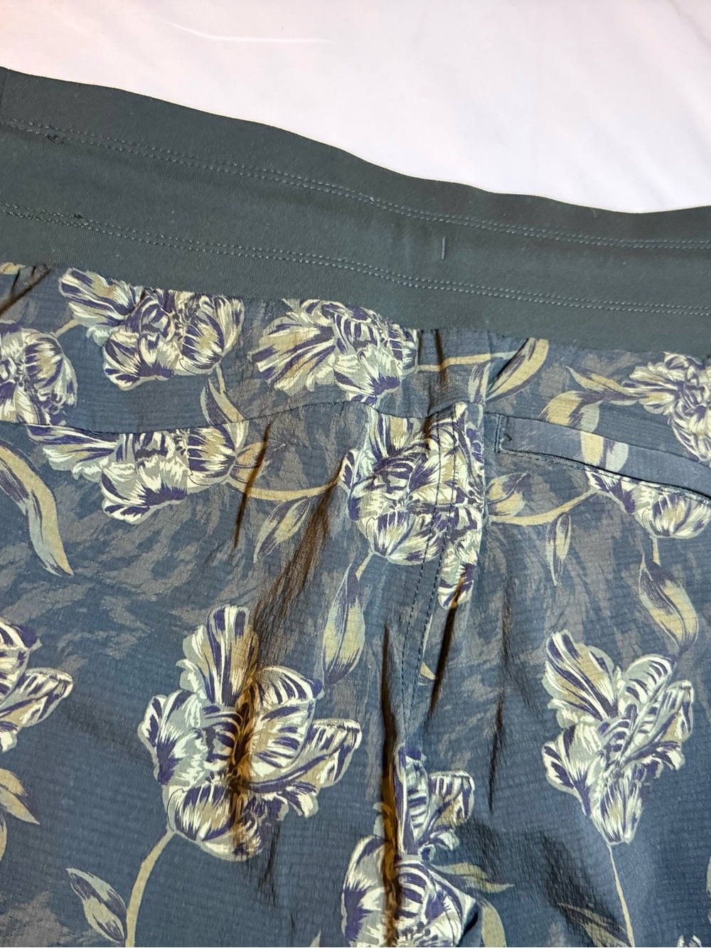 Athleta Olive Floral Drawstring Joggers - Picture 6 of 7